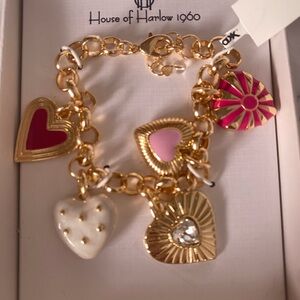 ♥️💕 NWT  House of Harlow 1960 Hearts Charms valentines Bracelet ♥️💕